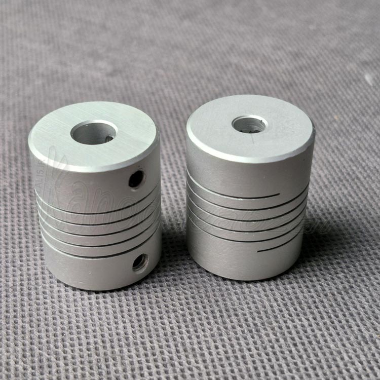 کوپلینگ انعطاف پذیر 6 به 8 به طول 30 و قطر 25